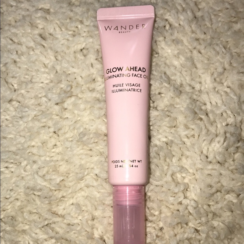 Wander beauty Glow head illuminating Face Oil